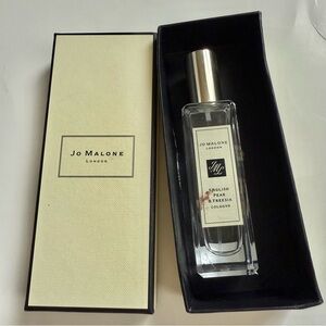 Jo Malone Clear Glass Bottle with Silver Cap